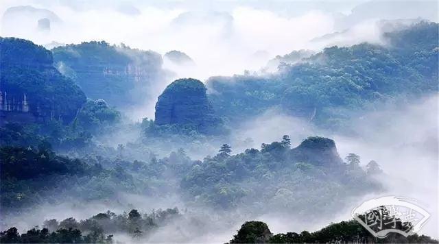 人最大的修養(yǎng) 是知人不評人